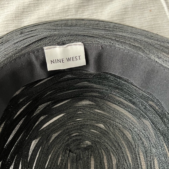 Nine West summer hat - Picture 2 of 2